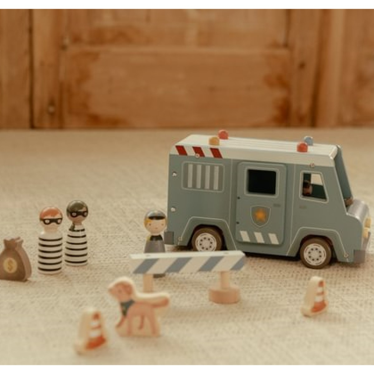 Moder lesen policijski kombi (24m+), Little Dutch (LD2541)10