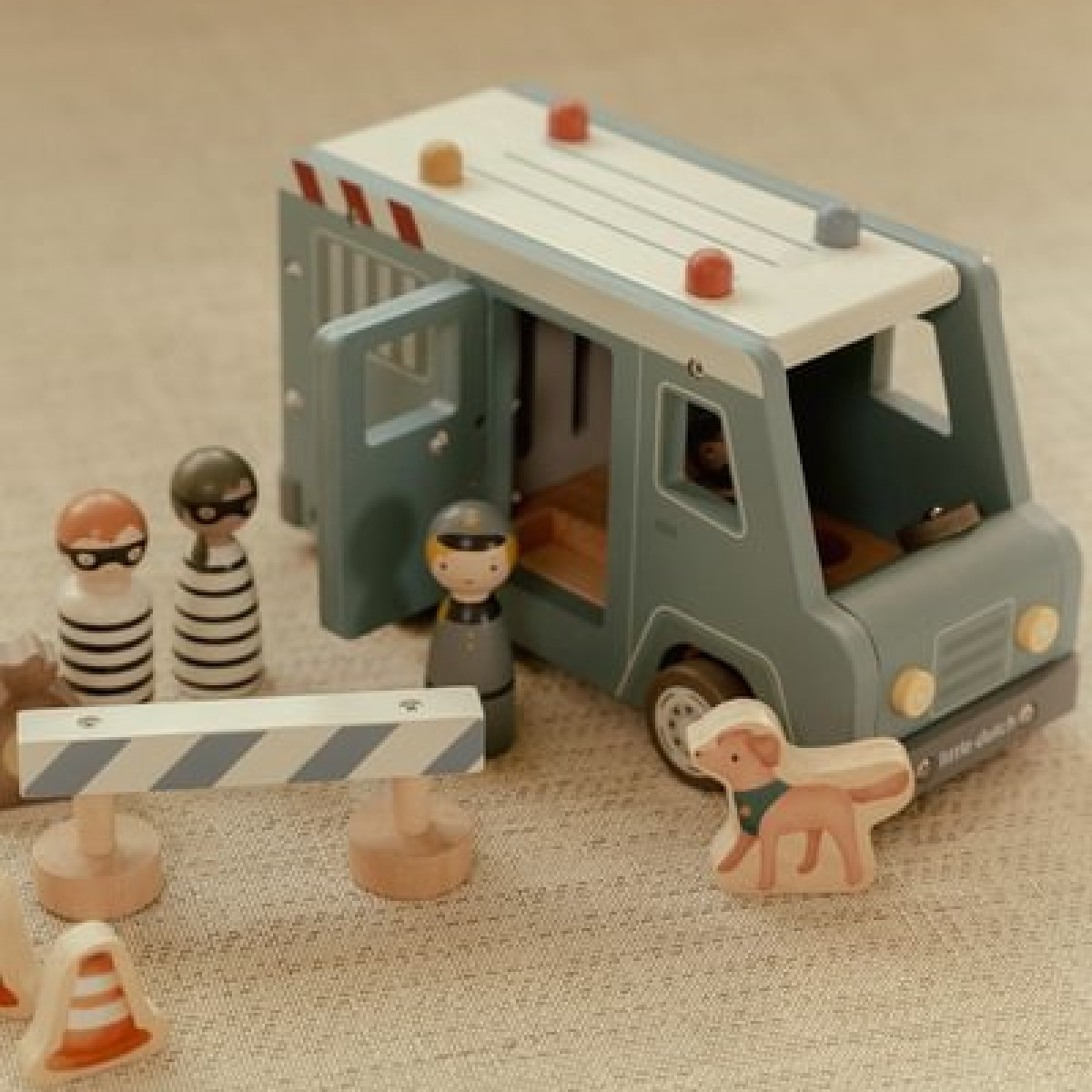 Moder lesen policijski kombi (24m+), Little Dutch (LD2541)6