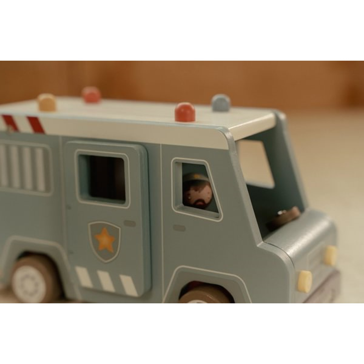 Moder lesen policijski kombi (24m+), Little Dutch (LD2541)8