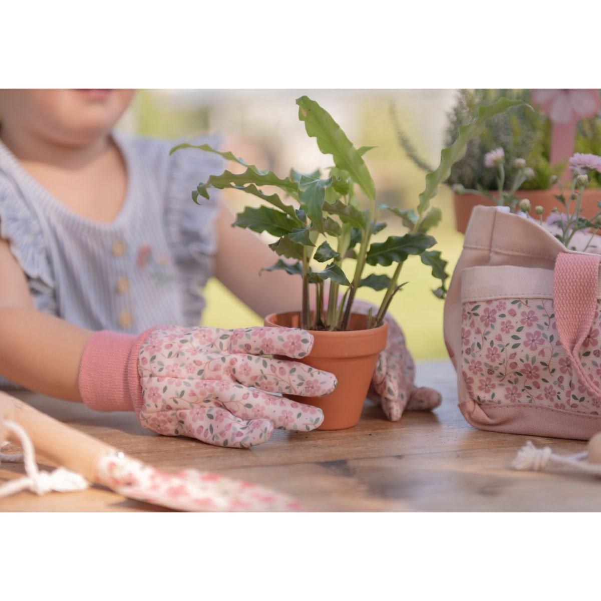10-delni vrtni set Fairy Garden (4 leta+), Little Dutch (LD9115)-6