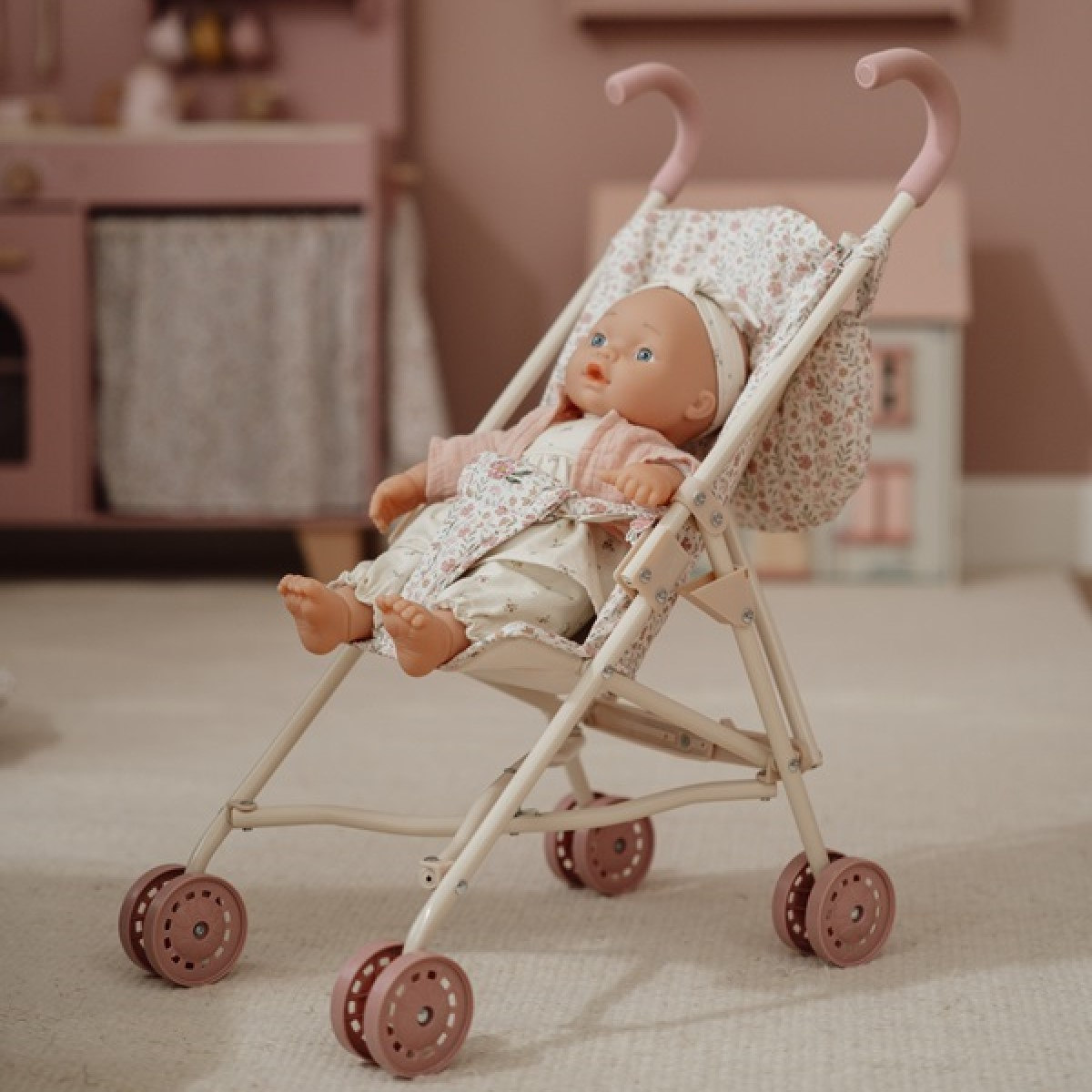 Roza kovinski voziček za punčko Soft Flowers (36 mesecev+), Little Dutch (LD4585)