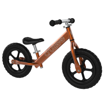 Oranžen poganjalec Cruzee 12" 